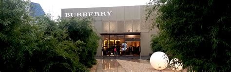 bilder von burberry metzingen|burberry outlet mitzingen.